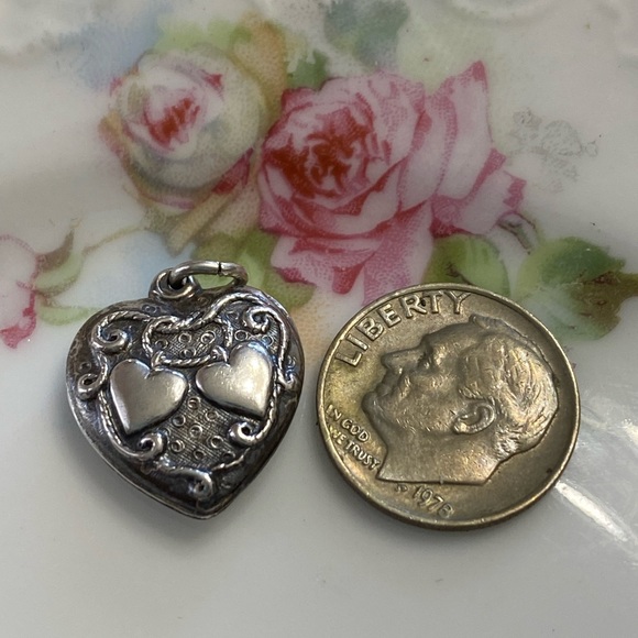 VTG Sterling Walter Lampl Double Heart Puffy Heart Charm - Picture 4 of 5